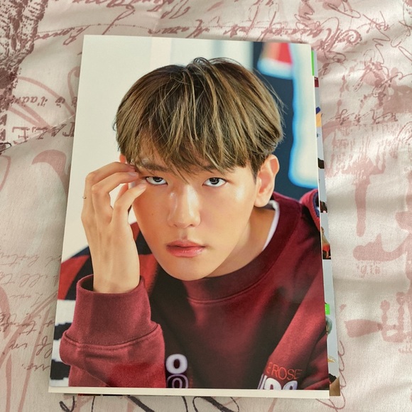 SuperM album (green) - Picture 7 of 8